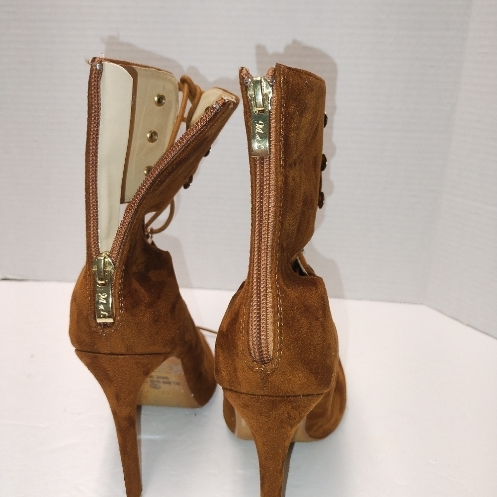 Banana-2 women's peep toes lace up booties camel color Size: 9 - Picture 7 of 9